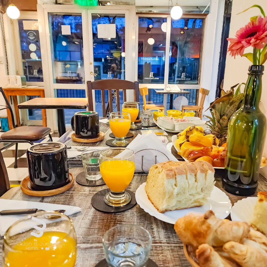 Hotel Juan B Justo
